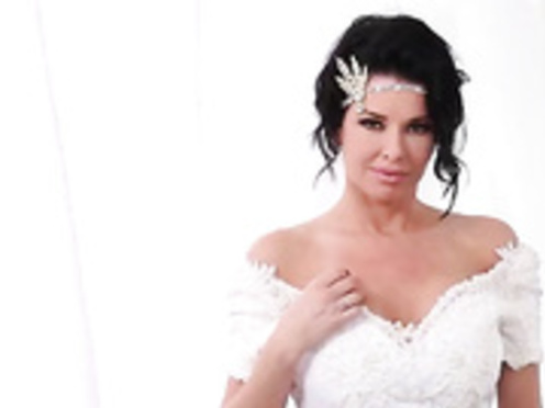 Veronica Morre Videos