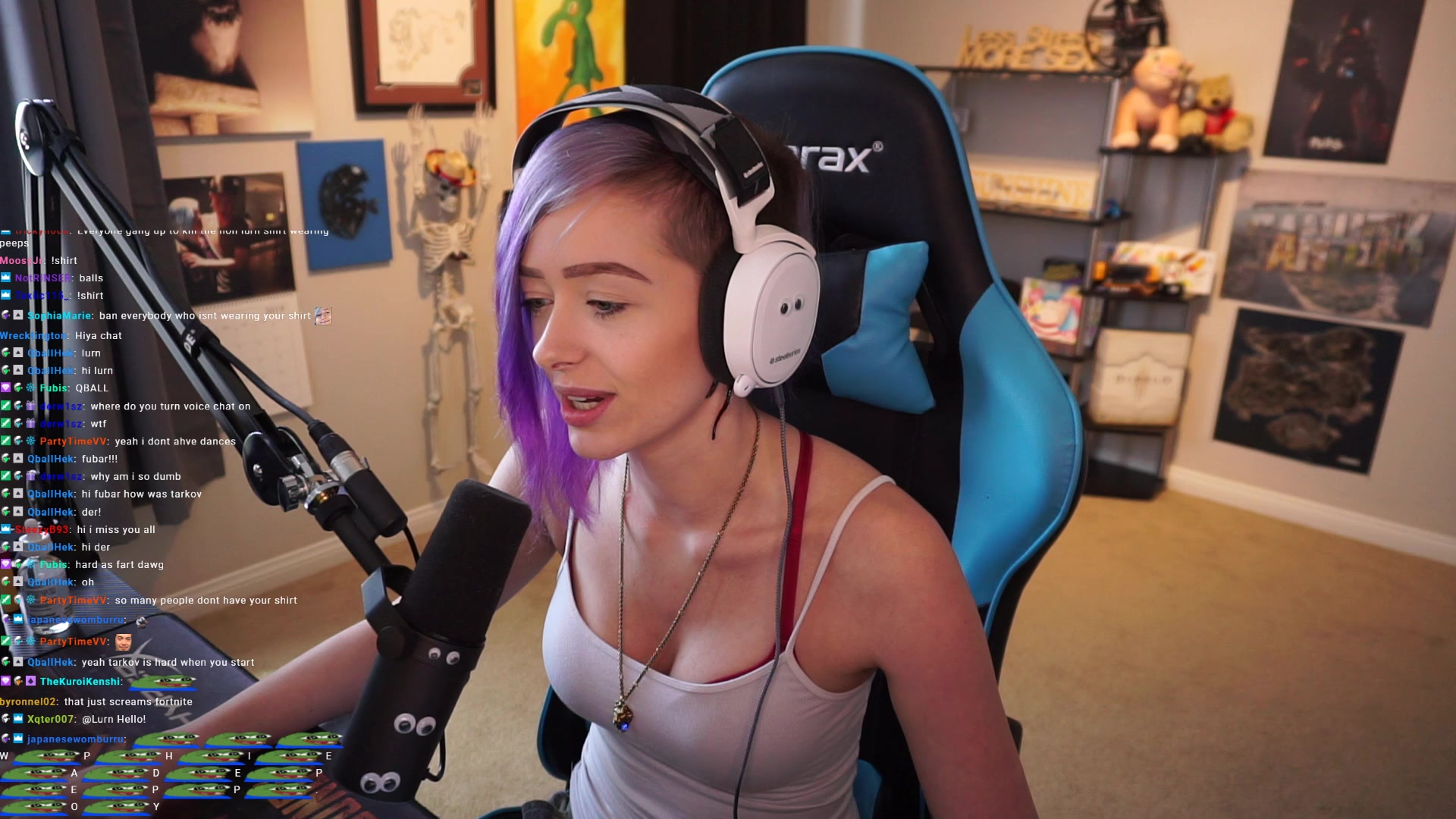 Карина сливы твич. Акулич стримерша. Карина мур. Twitch карина стримерша. Муж стримерши карины андрей.